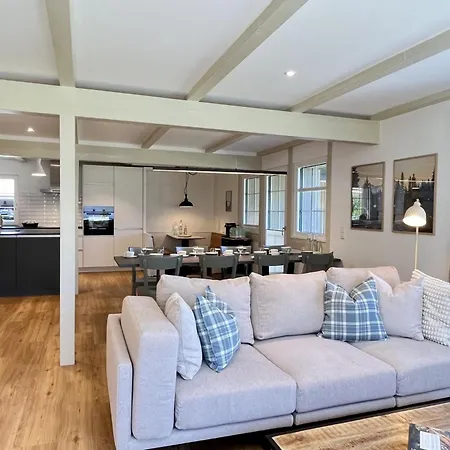 Melvill By Interhome